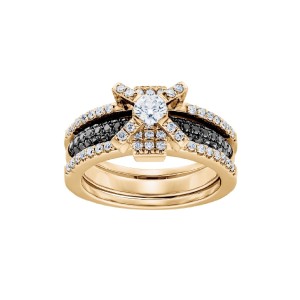 Yellow Gold Ring Set With White and Black Diamonds