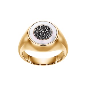 Yellow Gold Signet Ring With Black Diamonds And Mother Of Pearl