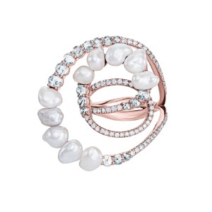 Rose Gold Ring With Diamonds And Keshi Pearls